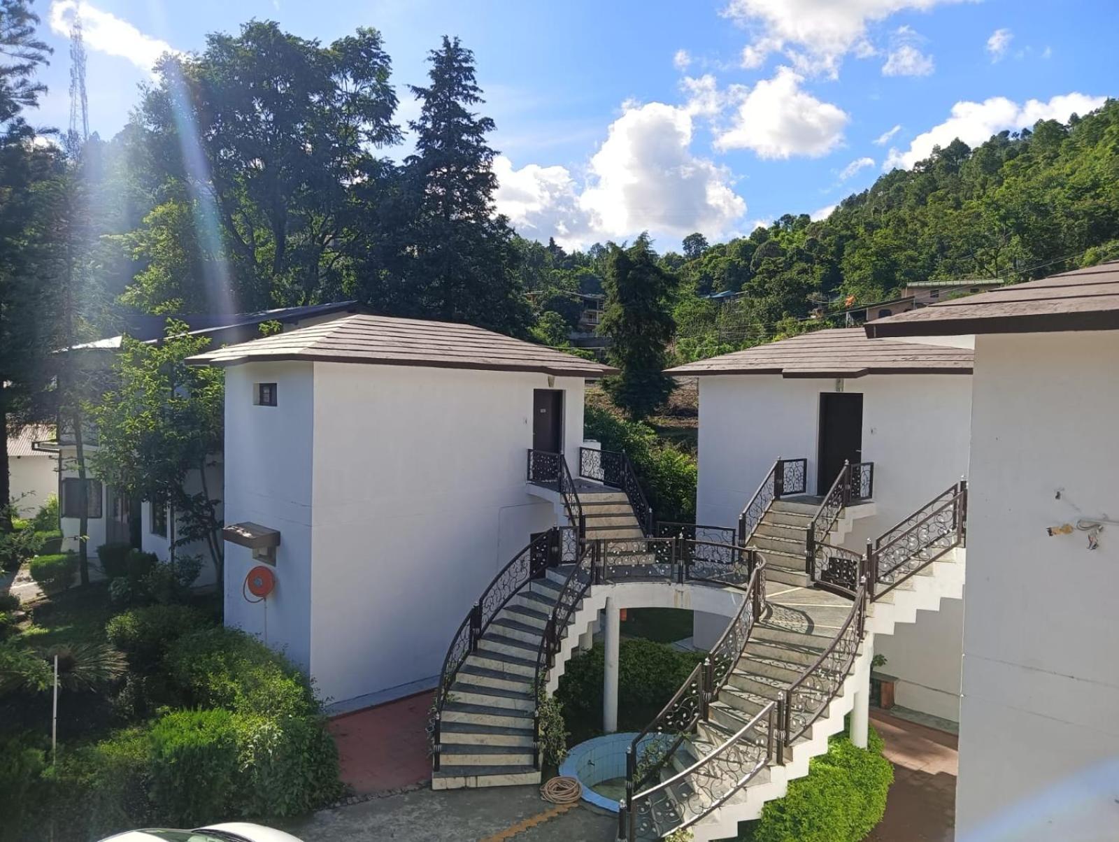 Shikha Resort Ewentbliz Bhīm Tāl Kültér fotó