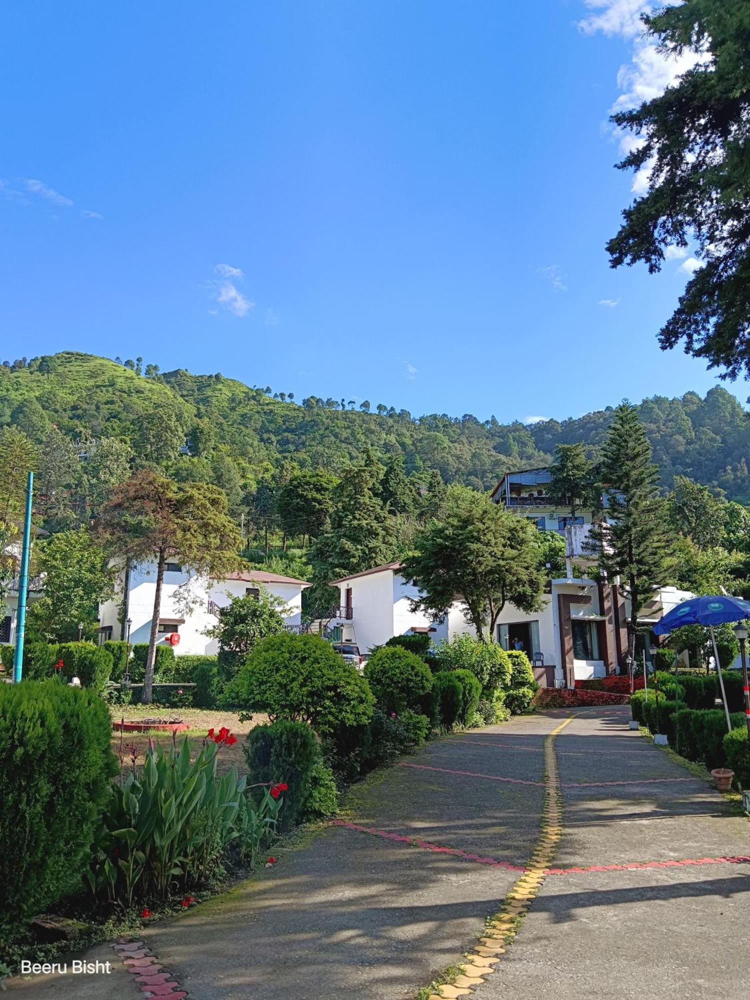 Shikha Resort Ewentbliz Bhīm Tāl Kültér fotó