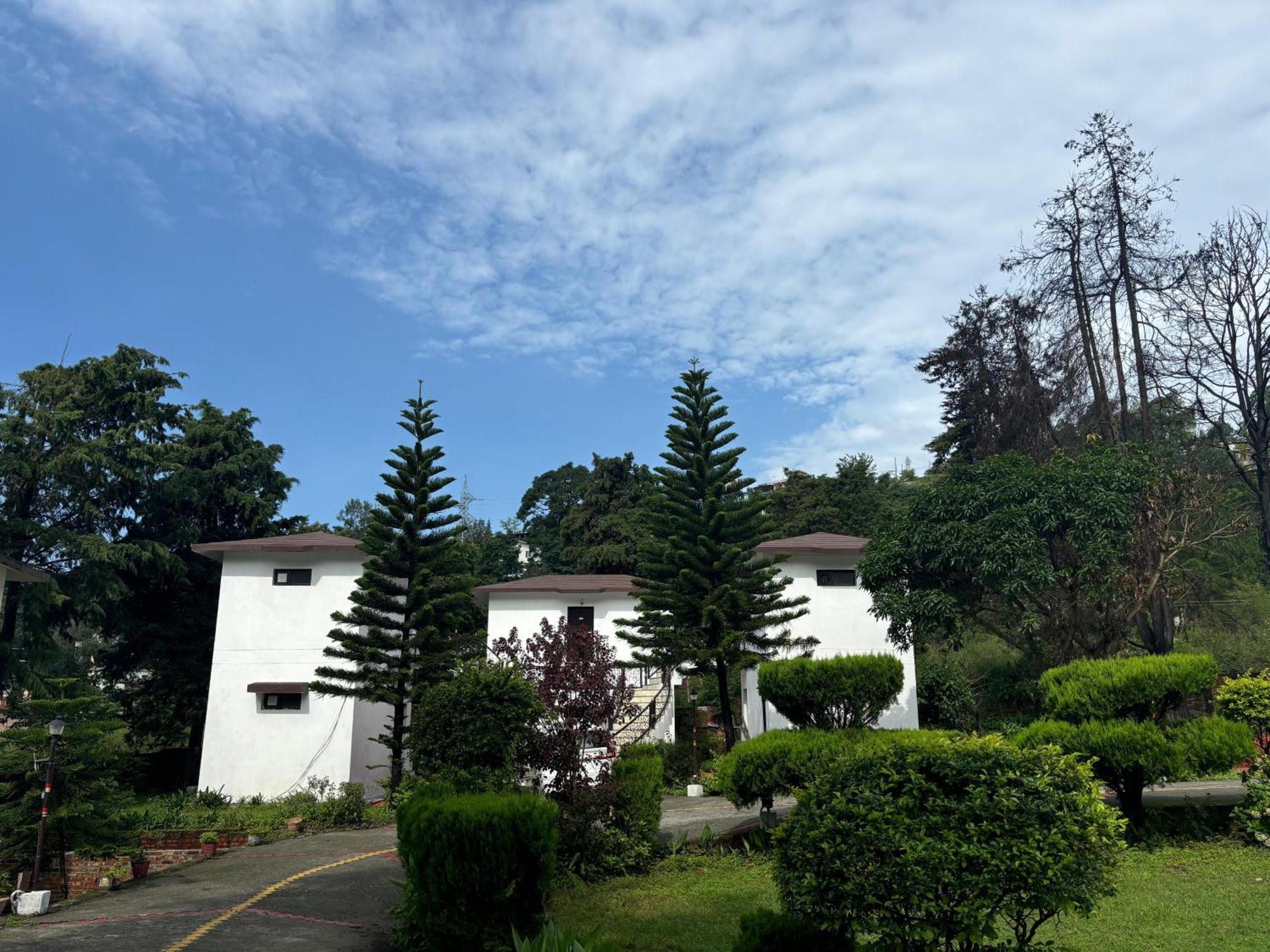 Shikha Resort Ewentbliz Bhīm Tāl Kültér fotó